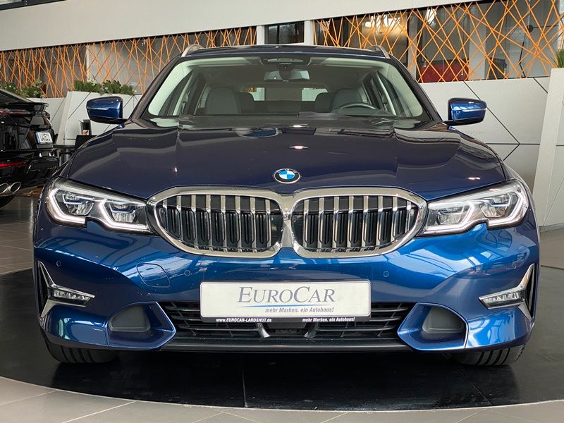 BMW 320d Luxury CockpitProf. Laser Sthz HUD AHK ACC