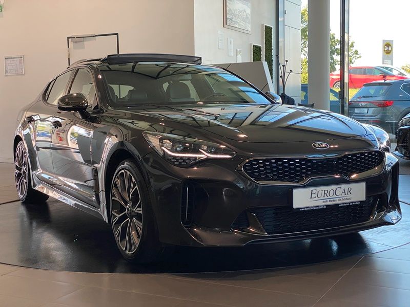 Kia Stinger 2.0 T-GDI GT Navi LED Sbel Pano H&K ACC