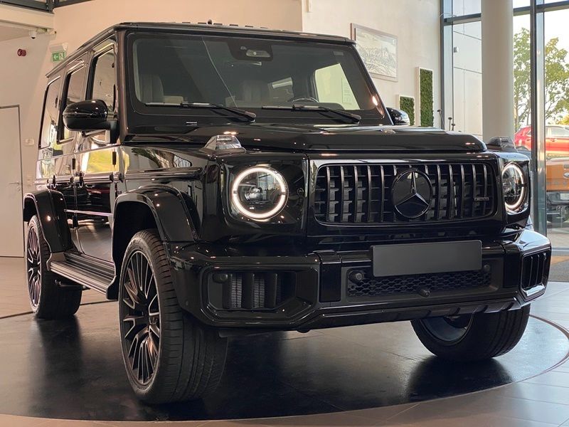 Mercedes-Benz G 63 AMG Performance SuperioInt Carbon Sthz Face