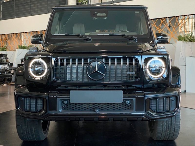 Mercedes-Benz G 63 AMG Performance SuperioInt Carbon Sthz Face