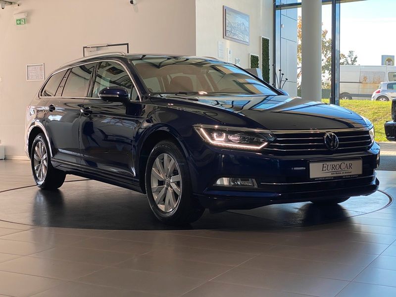 Volkswagen Passat 2.0 TDI Comfortline DSG Navi LED ACC 360°