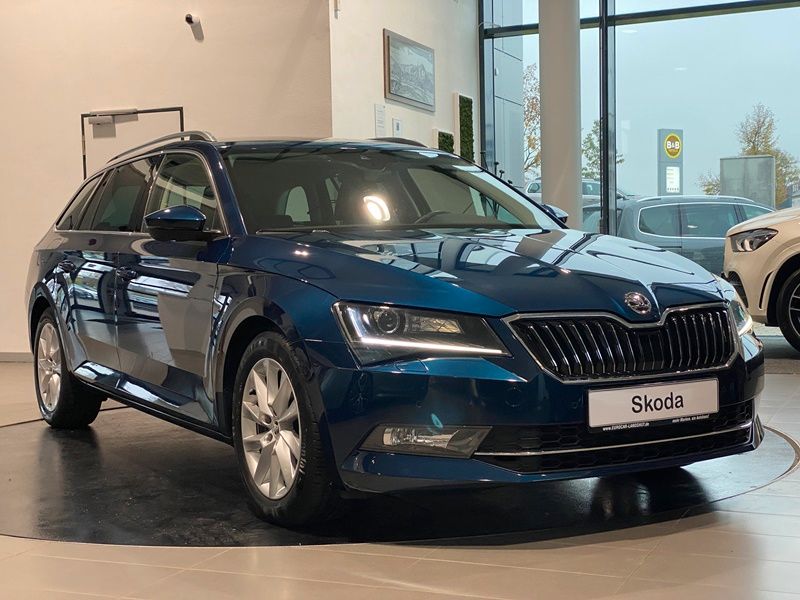 Skoda Superb 2.0 TDI Premium Navi ViCo Memory Sbel ACC