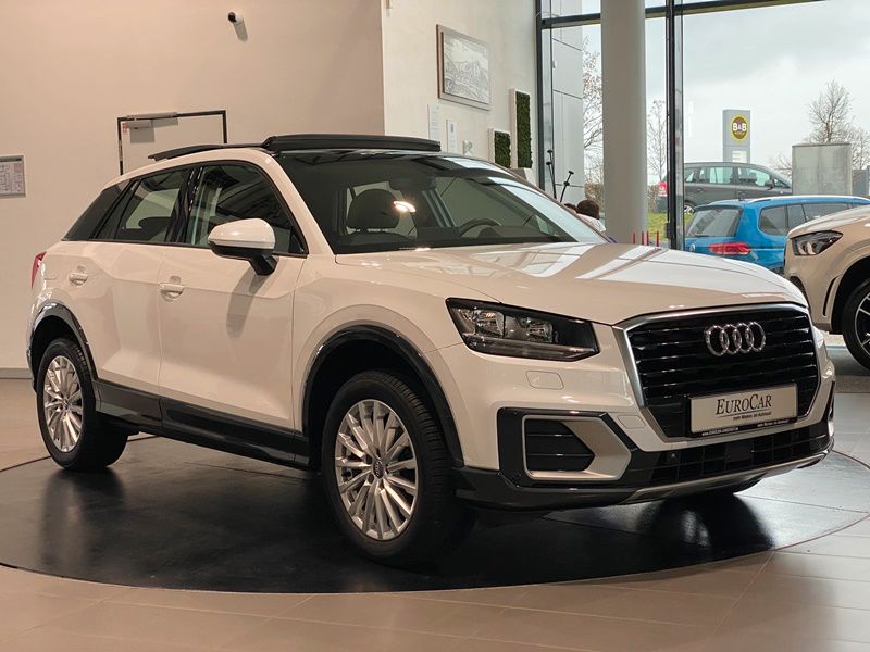 Audi Q2 35 TDI design Navi Pano El.Heckklappe Kamera